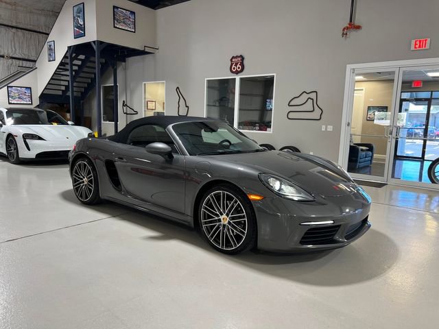 Used 2017 Porsche 718 Boxster image 57