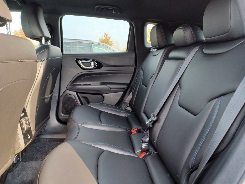 New 2027 Jeep Compass Limited AWD/4WD image 26