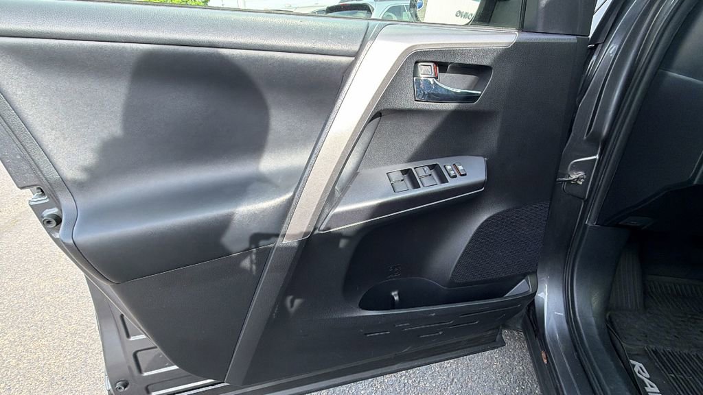 Used 2017 Toyota RAV4 XLE w/ All Weather Liner Package image 19