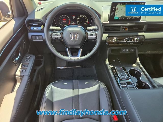 Certified 2025 Honda Pilot Touring image 15