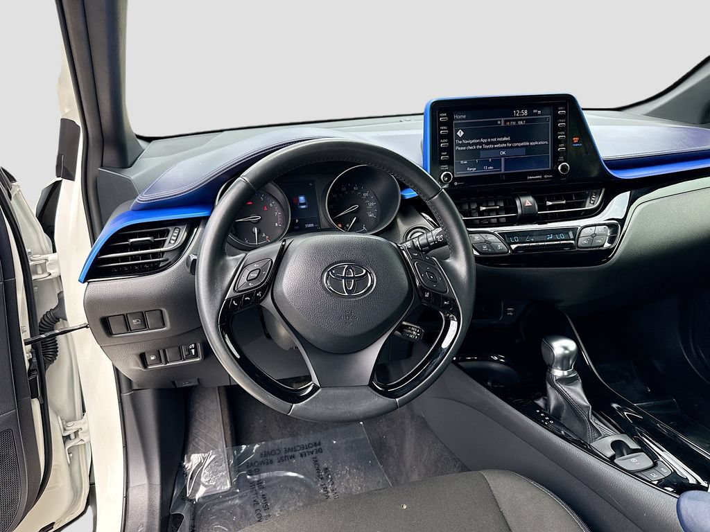 Used 2021 Toyota C-HR XLE FWD image 21