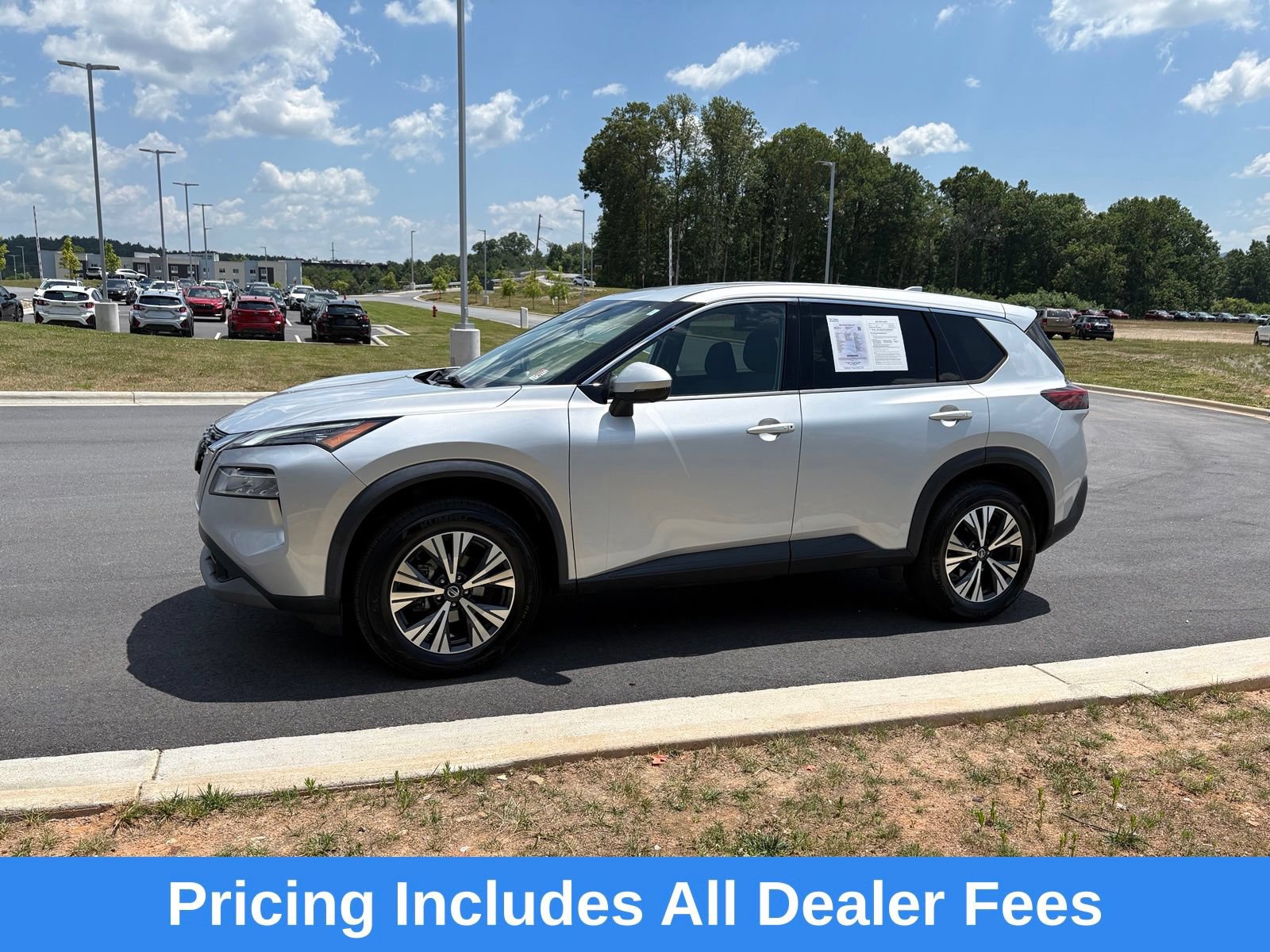 Used 2021 Nissan Rogue SV AWD/4WD image 4