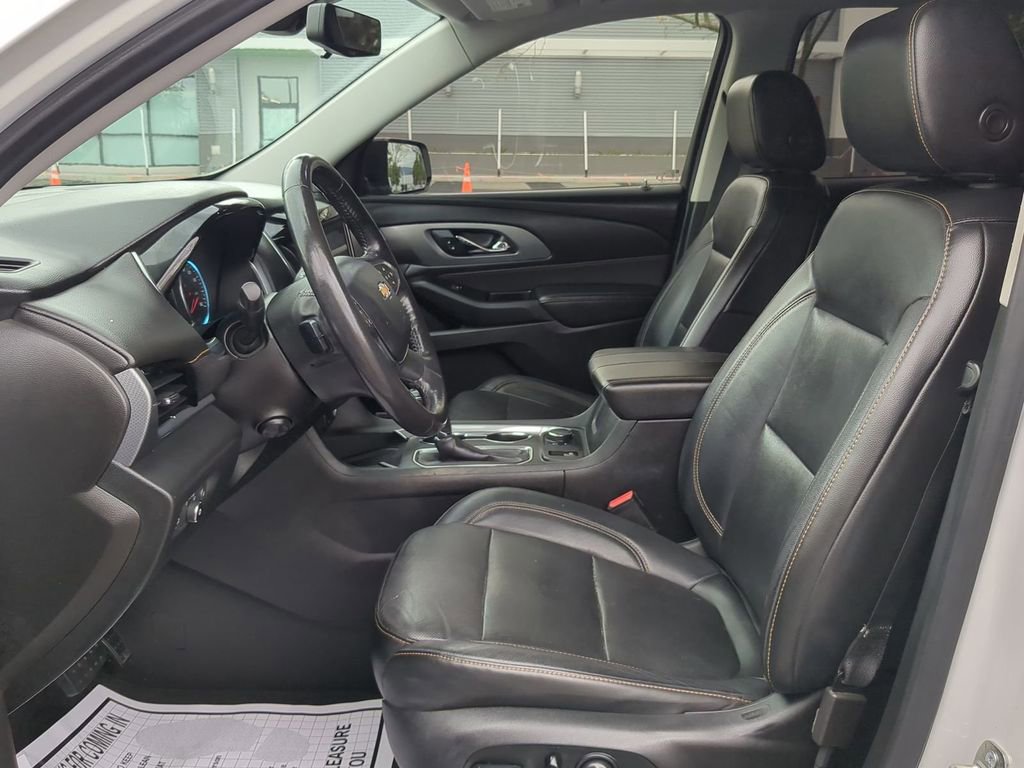 Used 2019 Chevrolet Traverse Premier w/ Redline Edition FWD image 23