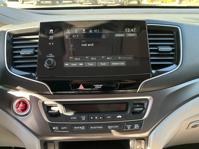 Used 2021 Honda Pilot EX image 19