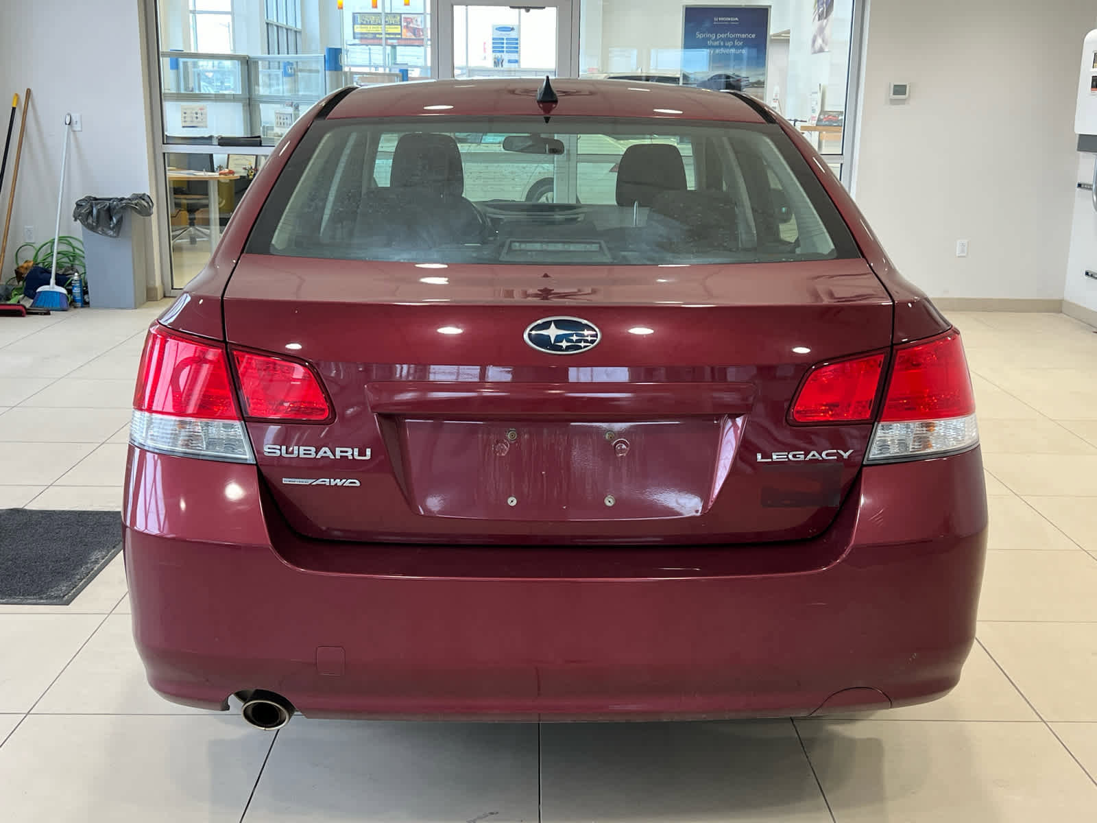 Used 2011 Subaru Legacy 2.5i Premium image 6