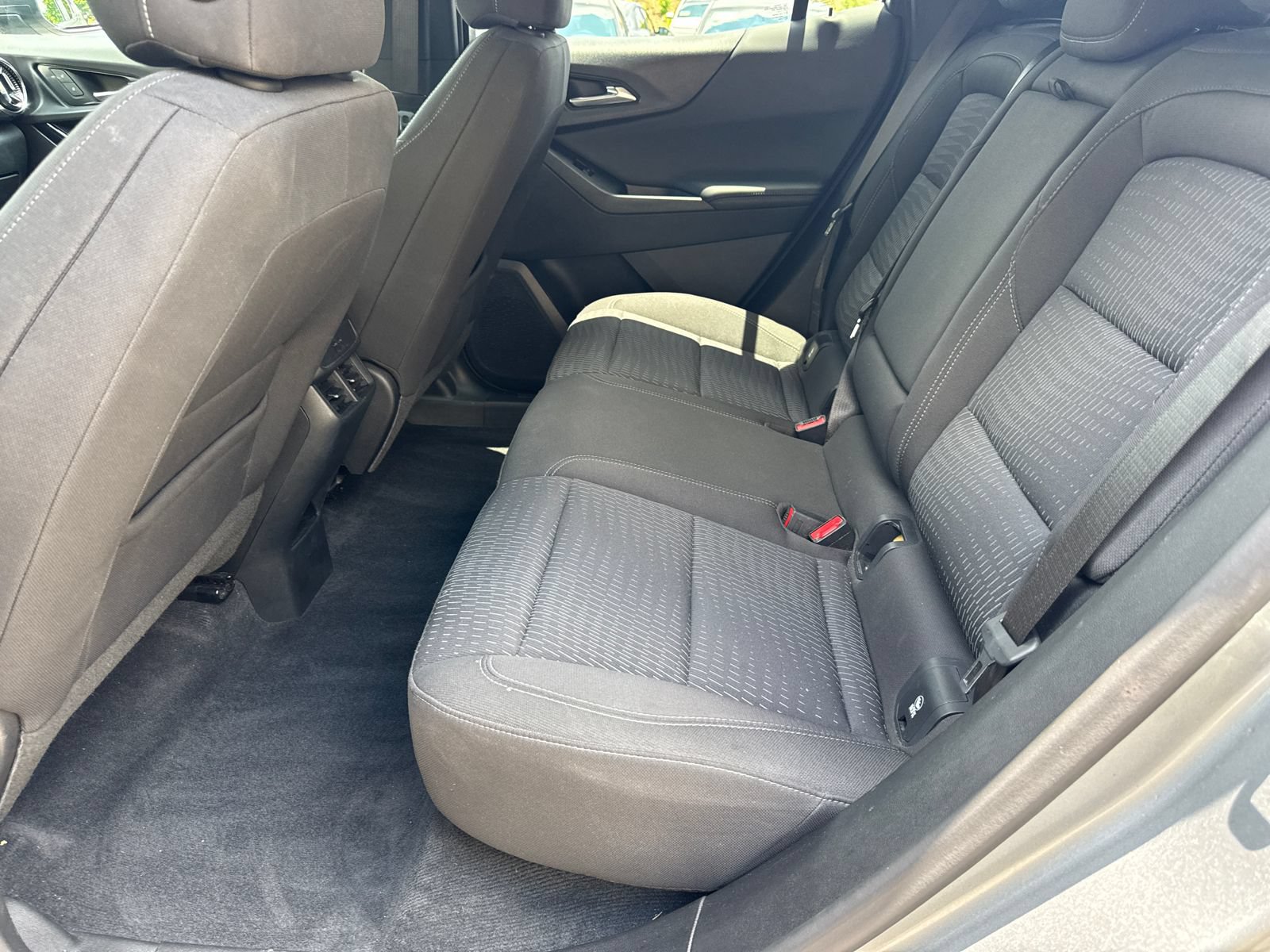 Used 2025 Chevrolet Equinox LT FWD image 20