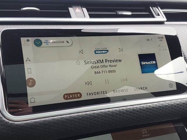 Used 2021 Land Rover Range Rover Velar R-Dynamic S image 16