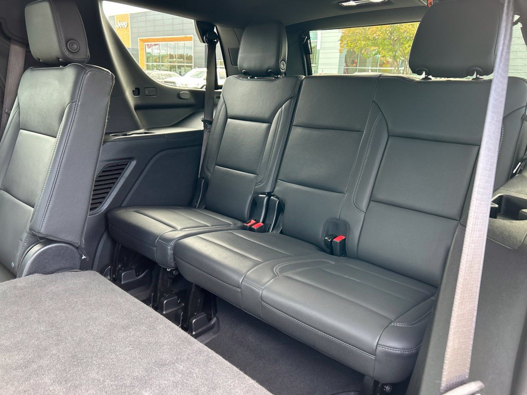Used 2025 Chevrolet Tahoe LT AWD/4WD image 29