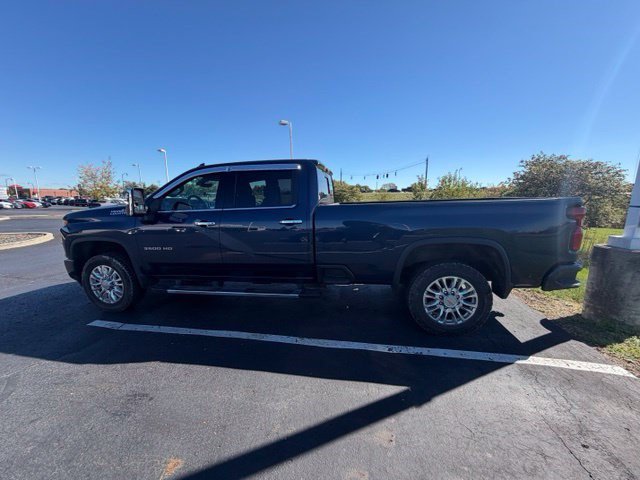 Used 2021 Chevrolet Silverado 3500 High Country w/ Z71 Off-Road Package AWD/4WD image 19