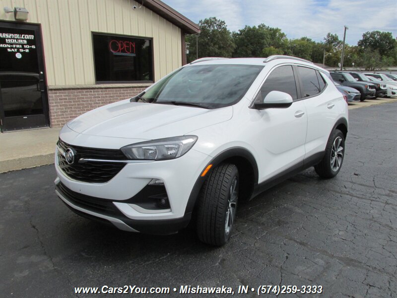 Used 2021 Buick Encore GX Select AWD/4WD image 3