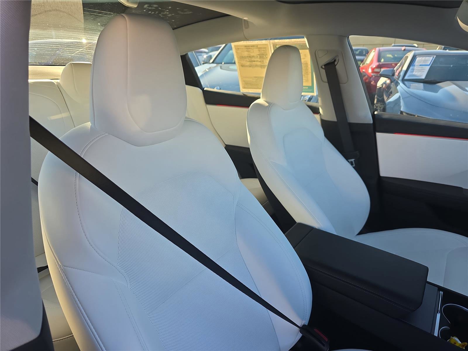 Used 2025 Tesla Model 3 Long Range image 25