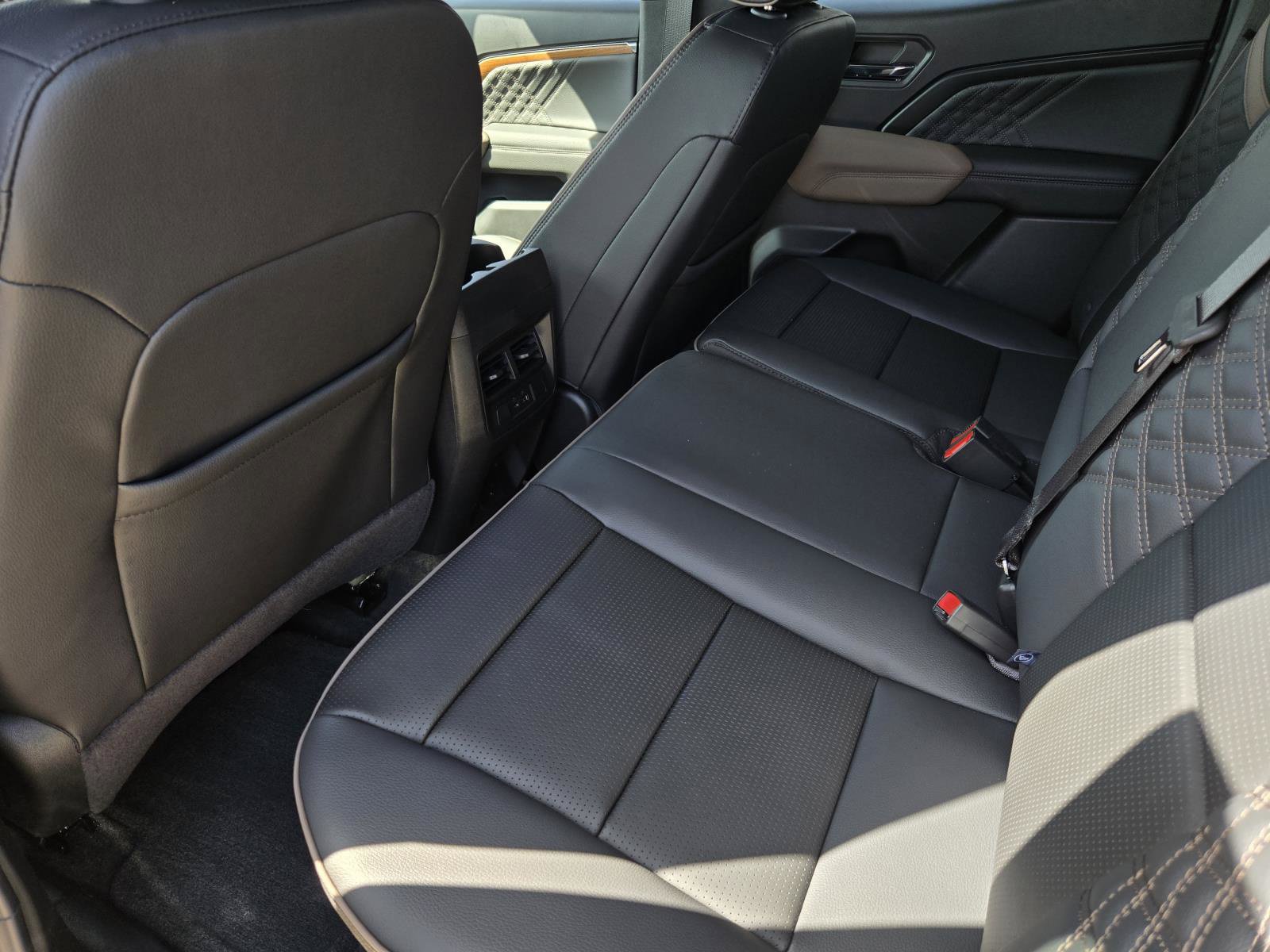 New 2026 GMC Canyon Denali AWD/4WD image 6