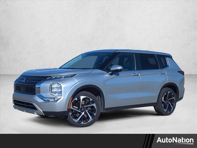 Used 2024 Mitsubishi Outlander SE