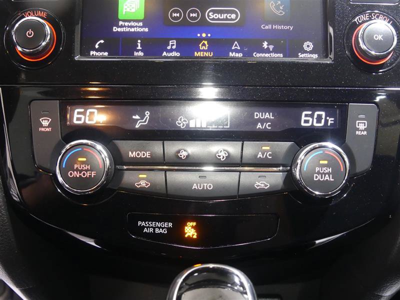 Used 2018 Nissan Rogue SL w/ Premium Package image 37