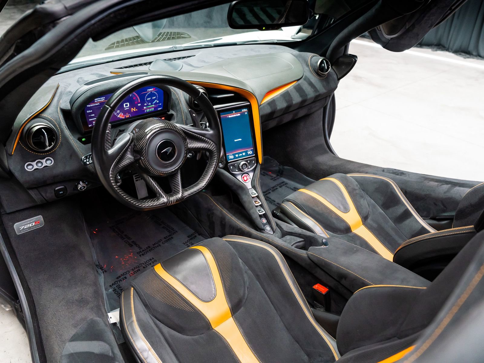 Used 2019 McLaren 720S Performance RWD image 6