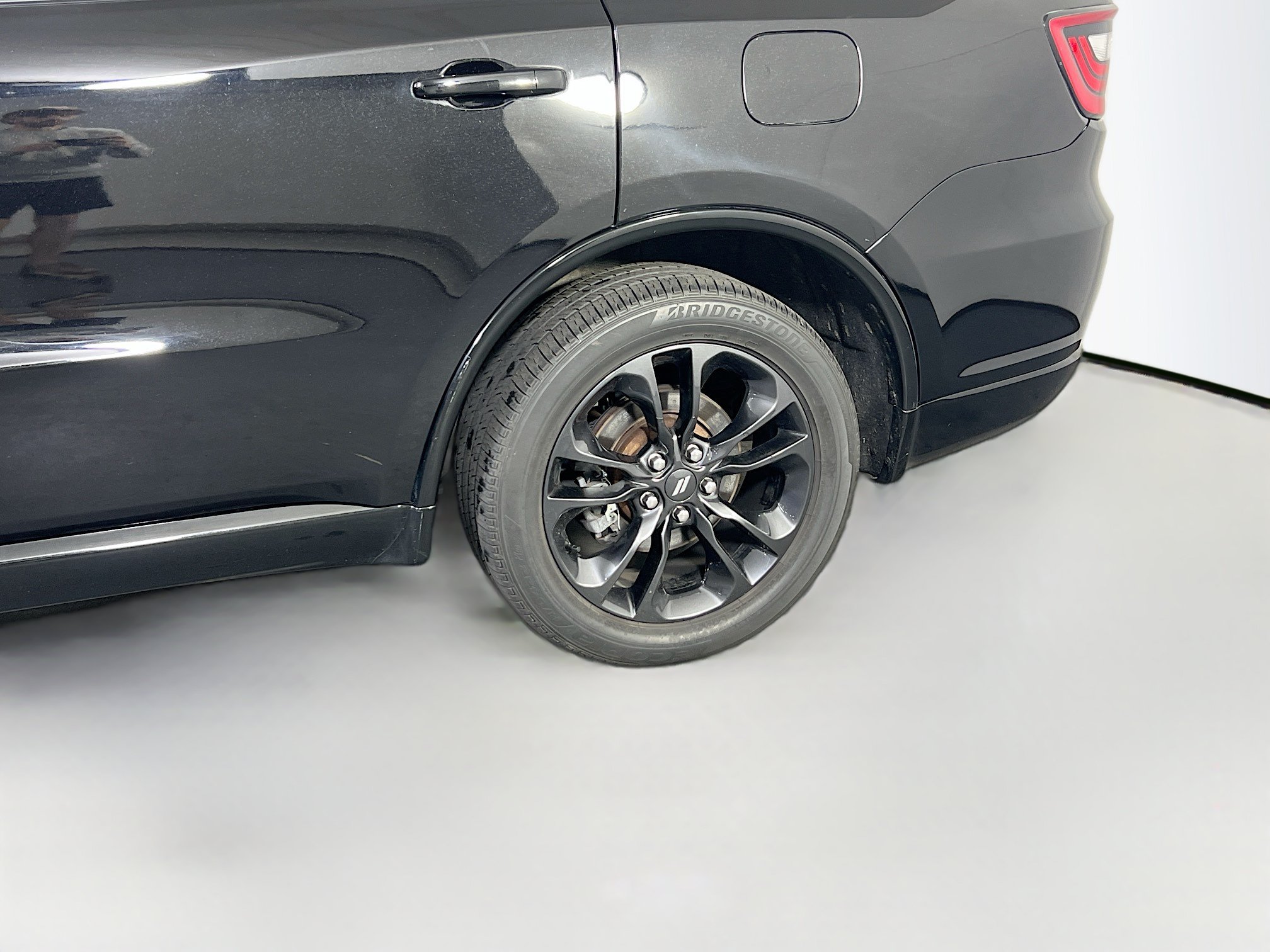 Used 2022 Dodge Durango R/T w/ Blacktop Package AWD/4WD image 31