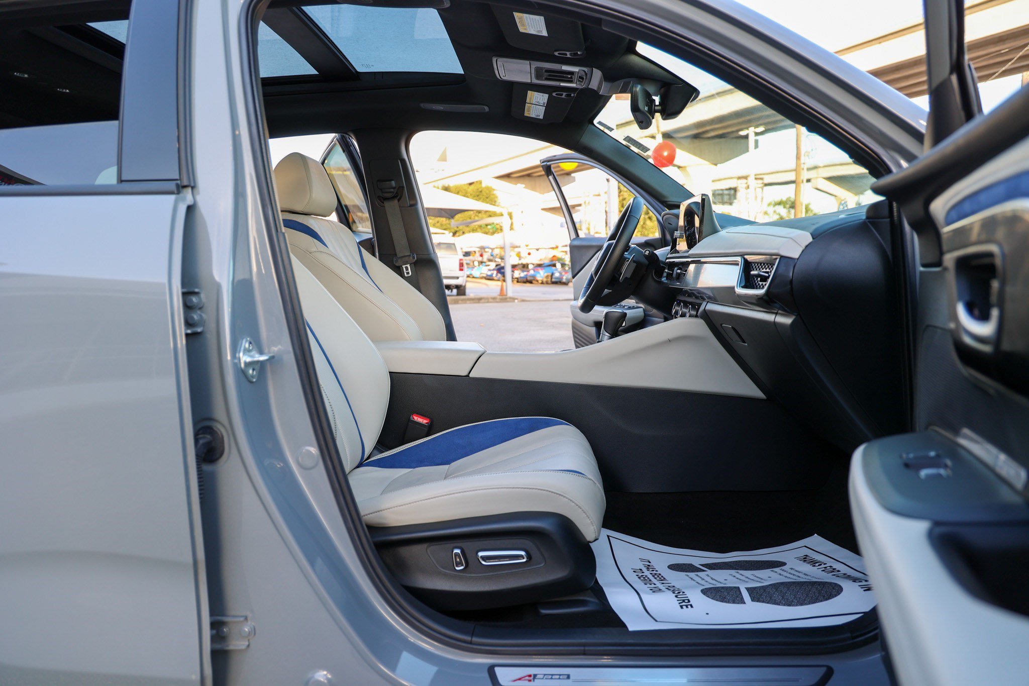 Used 2025 Acura ADX A-Spec FWD image 43