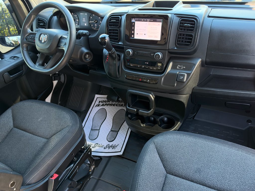 Used 2023 RAM ProMaster 2500 FWD image 12