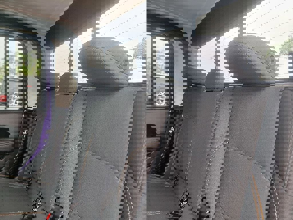 New 2026 Jeep Gladiator Sport image 9