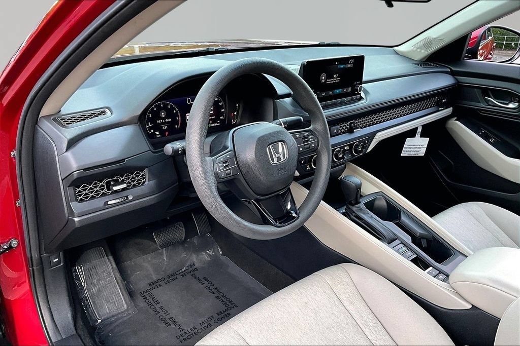 Used 2023 Honda Accord EX image 14