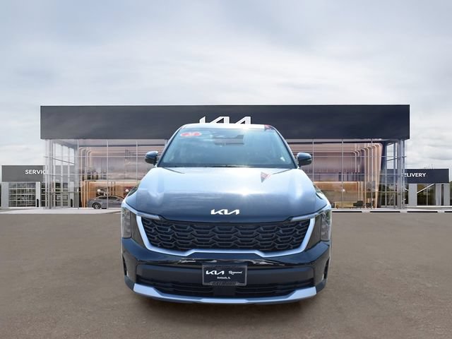New 2026 Kia Sorento LX FWD image 9