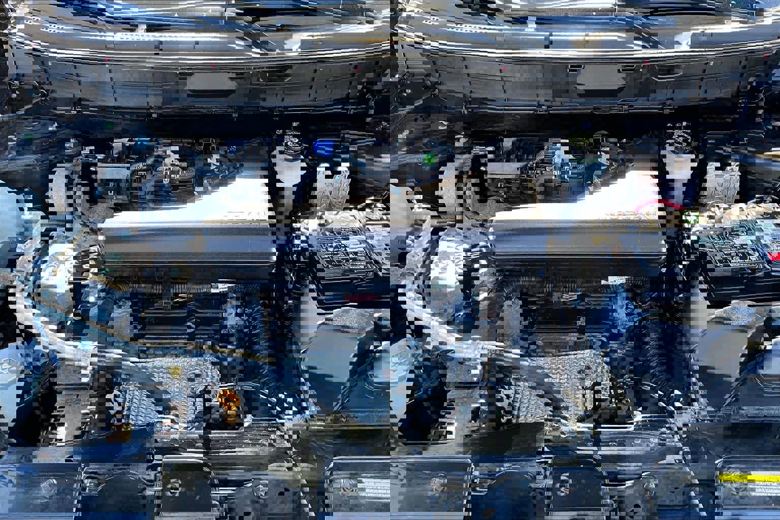 Used 2018 Nissan Rogue SV image 32