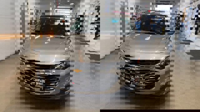 Used 2024 Chevrolet Malibu LT image 4