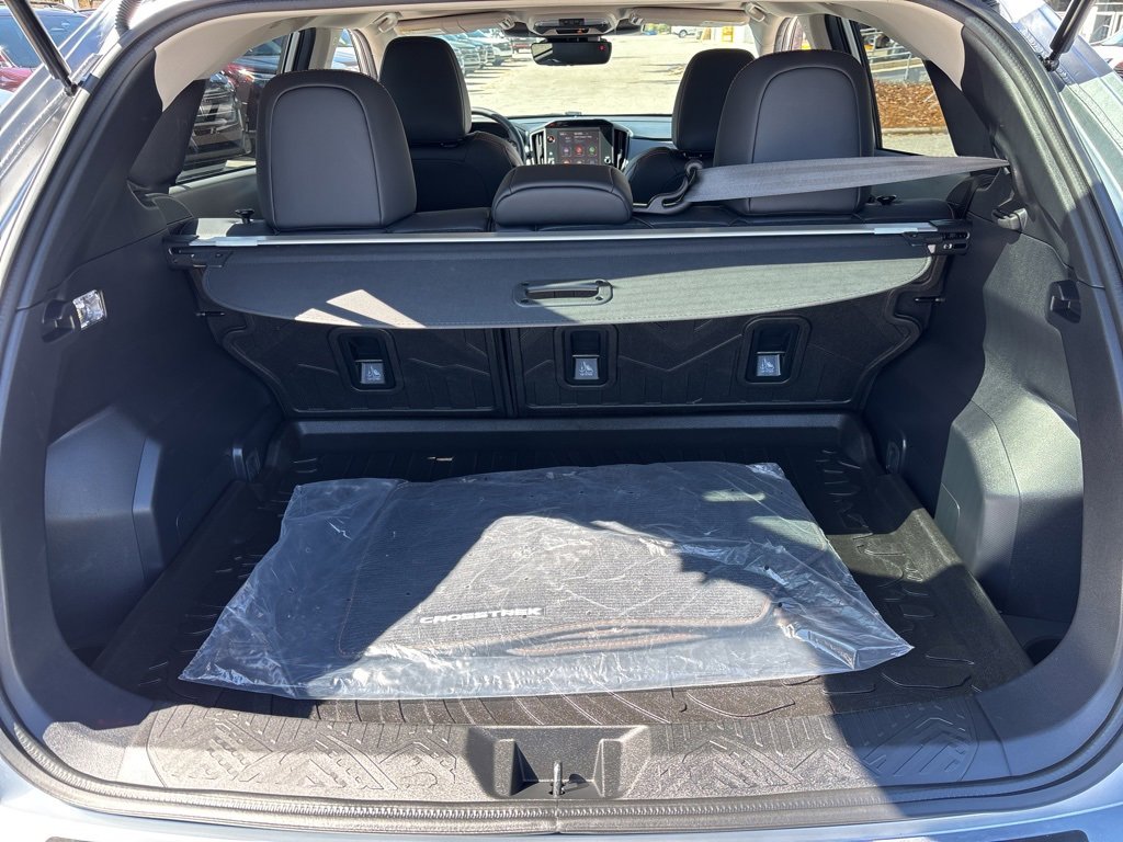 Used 2025 Subaru Crosstrek 2.5i Limited w/ Popular Package #3A image 26