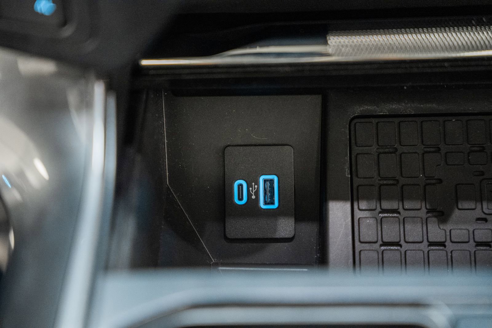 Used 2023 Ford F150 Tremor w/ Equipment Group 402A High image 30