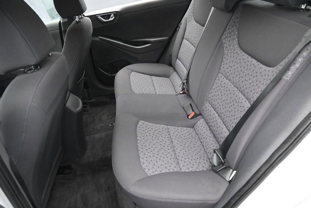Used 2018 Hyundai Ioniq Blue image 25