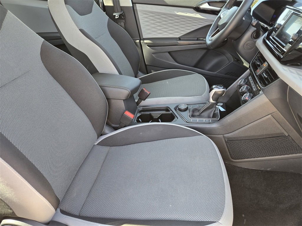 Used 2024 Volkswagen Taos S image 19