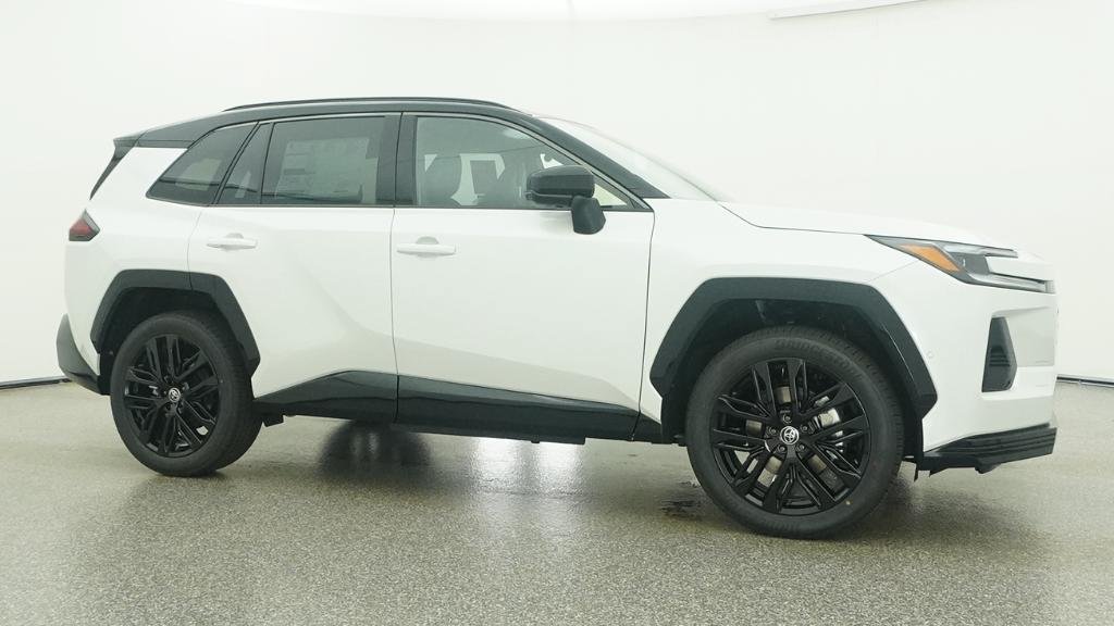 New 2026 Toyota RAV4 XSE w/ Panoramic Sun Roof Package AWD/4WD image 5