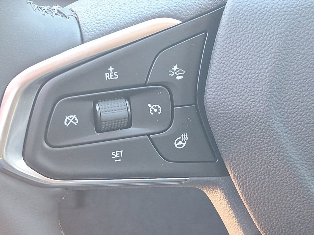 New 2026 Chevrolet Trax LT w/ Driver Confidence Package image 17