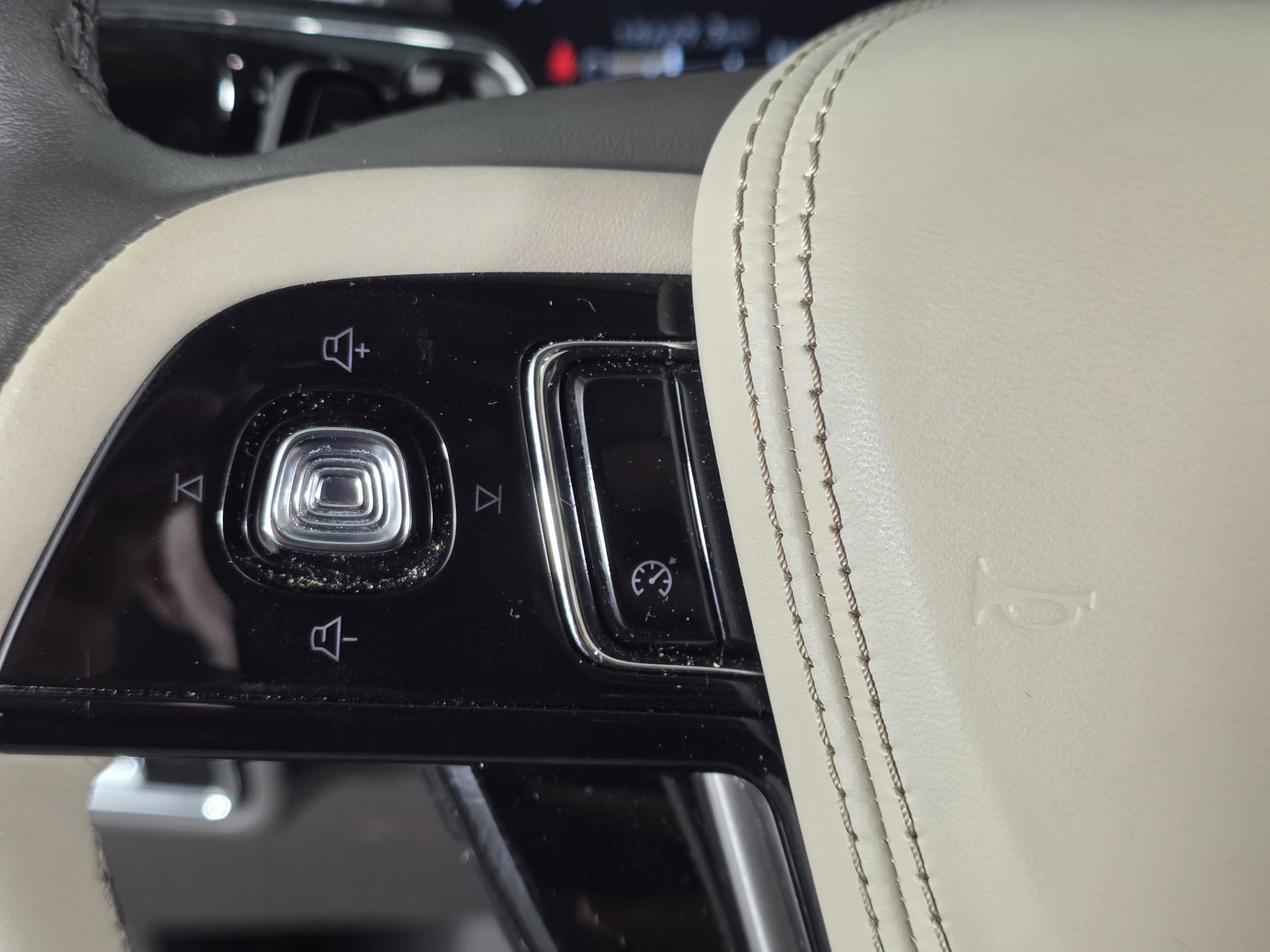 Used 2024 Lincoln Aviator Reserve w/ Elements Package Plus image 20