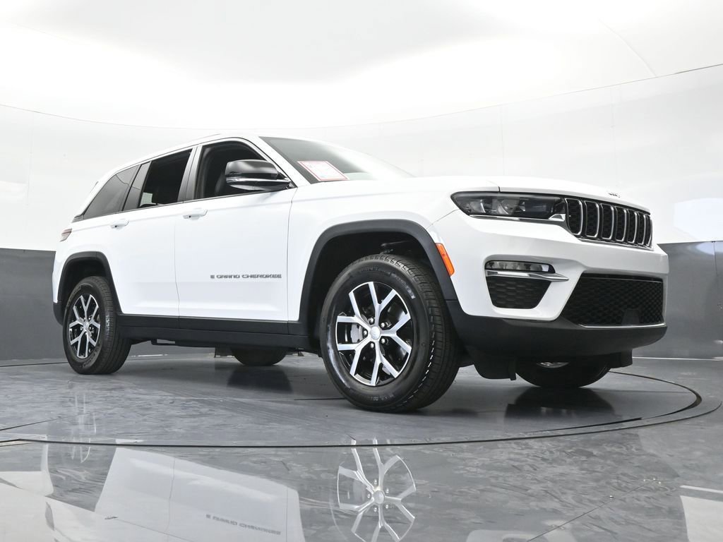 Used 2024 Jeep Grand Cherokee Limited RWD image 68