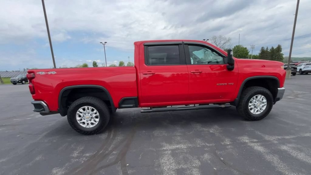 Used 2022 Chevrolet Silverado 2500 LT w/ Remote Start Package AWD/4WD image 9