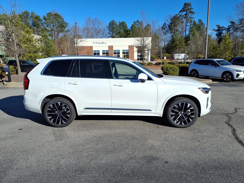 New 2026 Volvo XC90 T8 Plus w/ Protection Package Premier image 2
