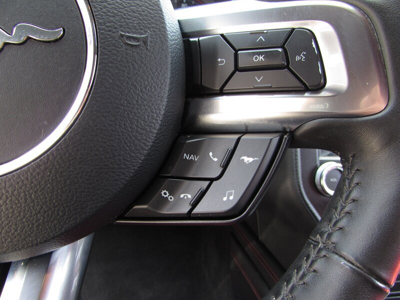 Used 2022 Ford Mustang GT Premium w/ Equipment Group 401A RWD image 16