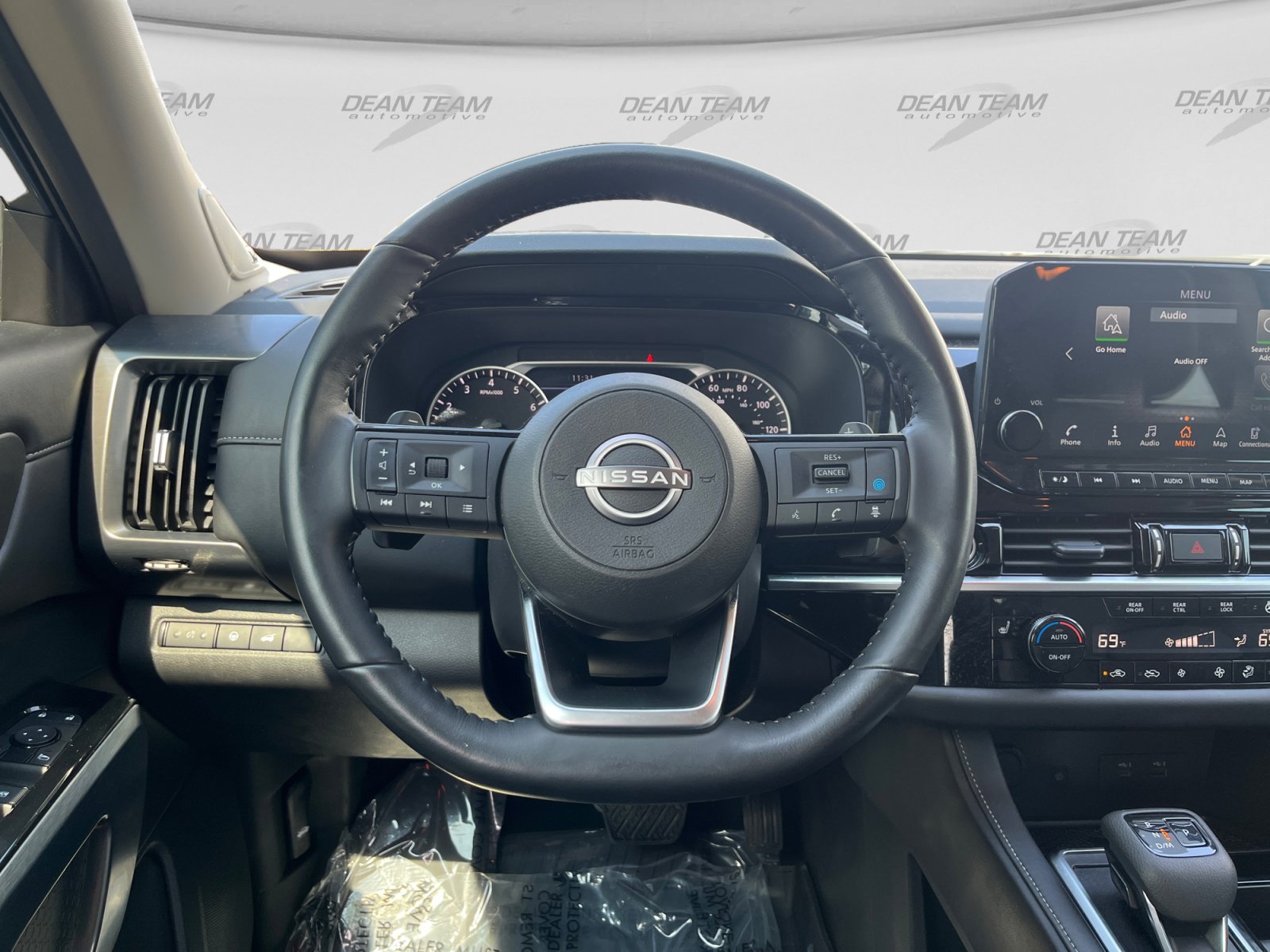 Used 2024 Nissan Pathfinder SL w/ SL Premium Package AWD/4WD image 14