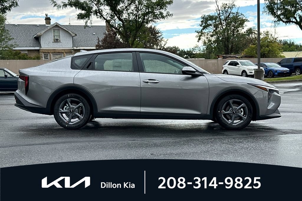 New 2026 Kia K4 FWD image 3