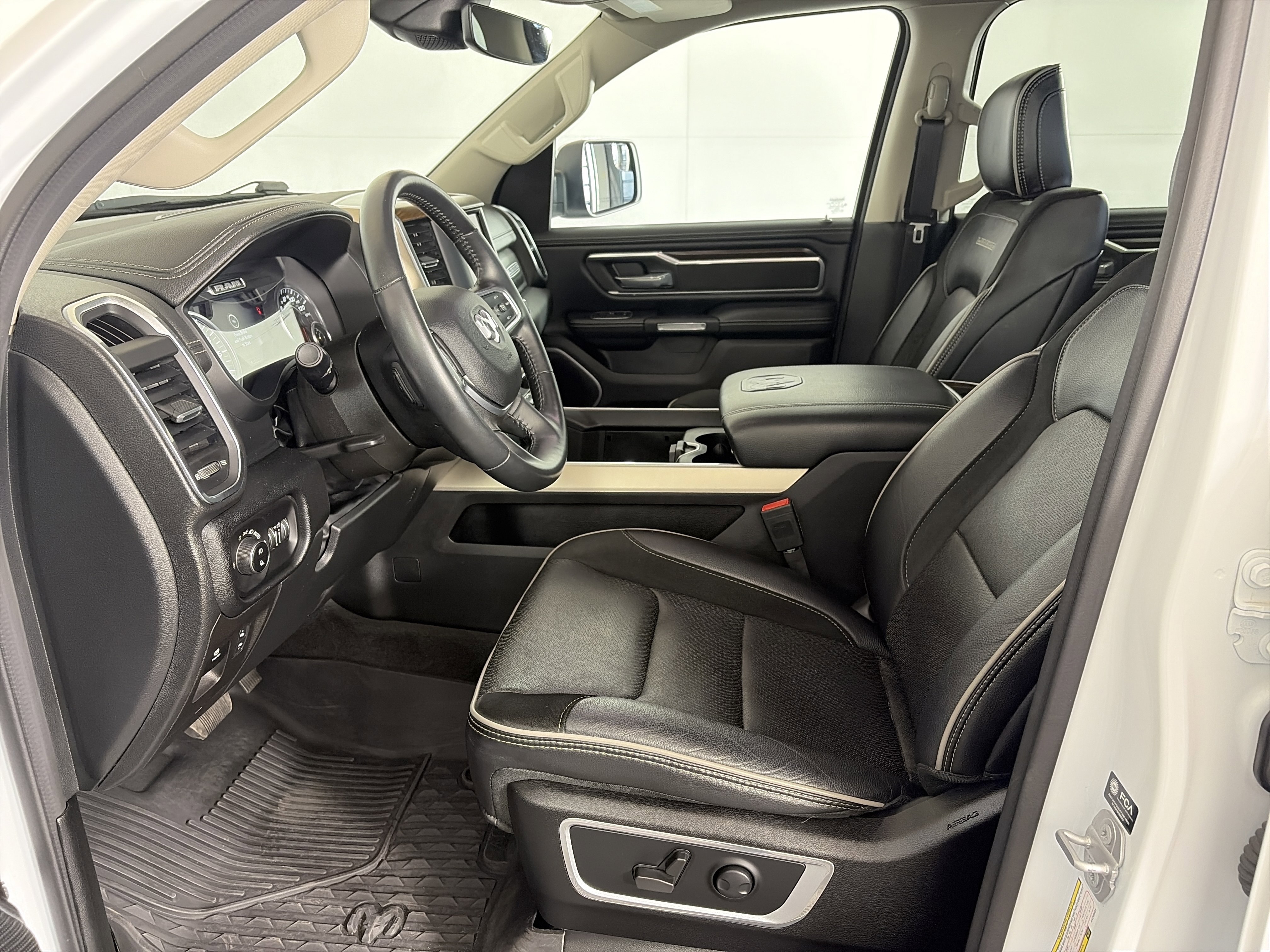 Used 2022 RAM 1500 Laramie image 6