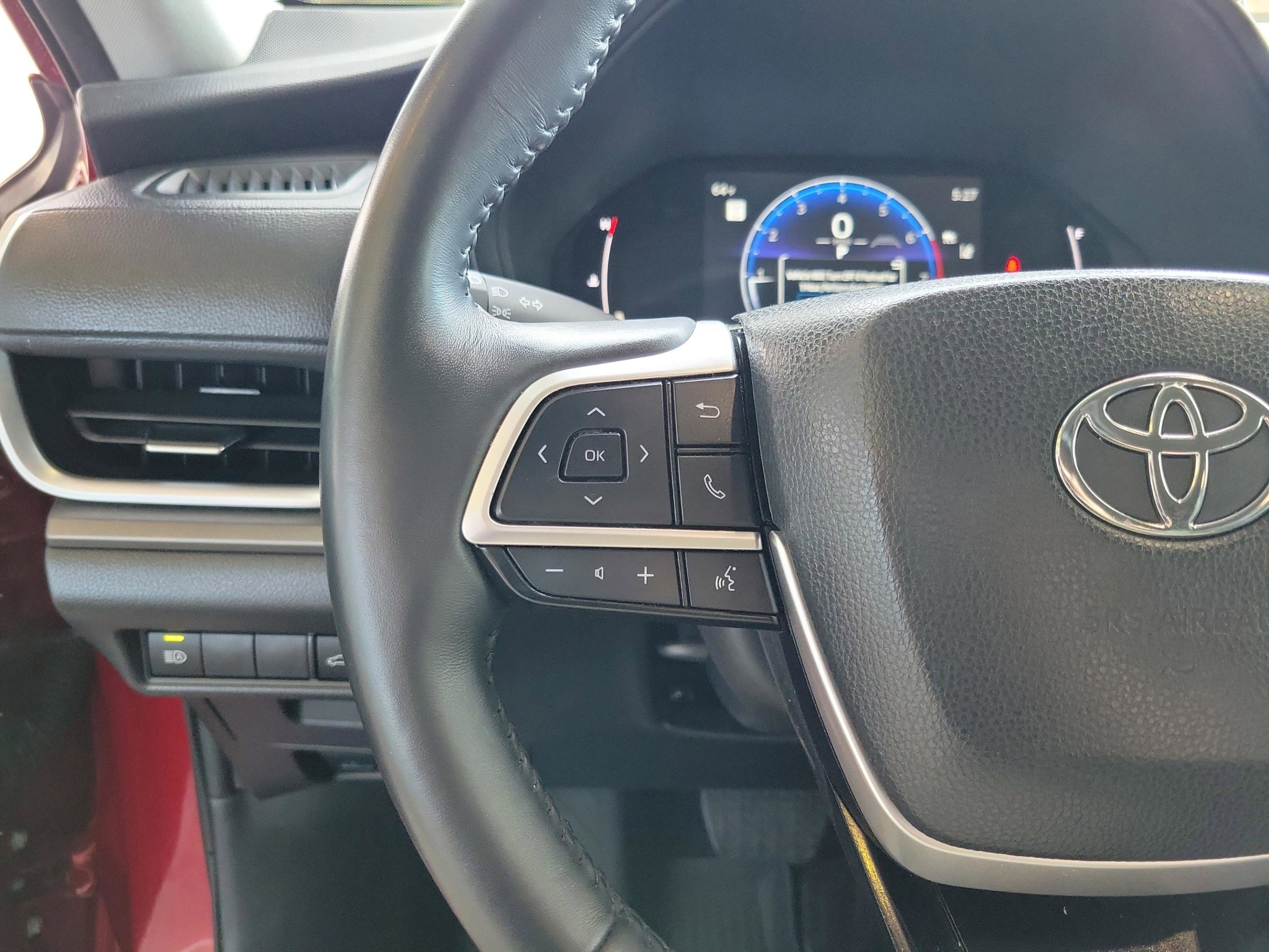 Certified 2024 Toyota Grand Highlander XLE image 19