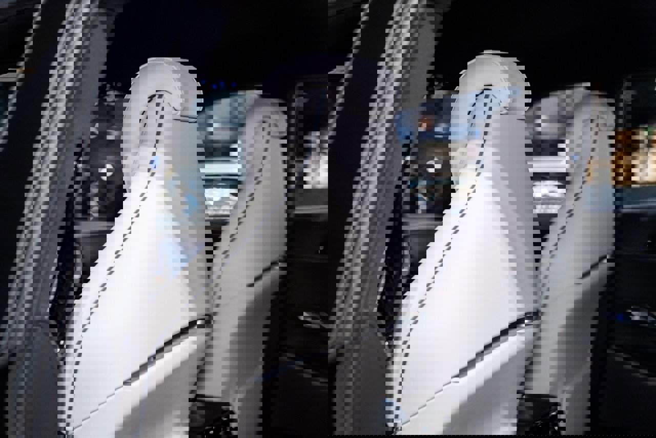 Used 2024 Ferrari Purosangue image 28