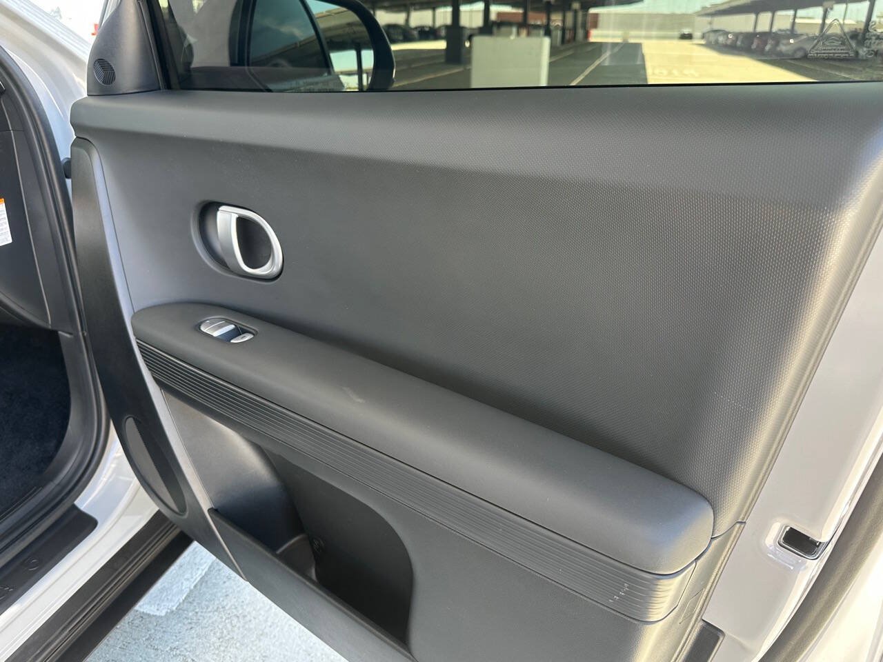 Used 2024 Hyundai Ioniq 5 SEL RWD image 16