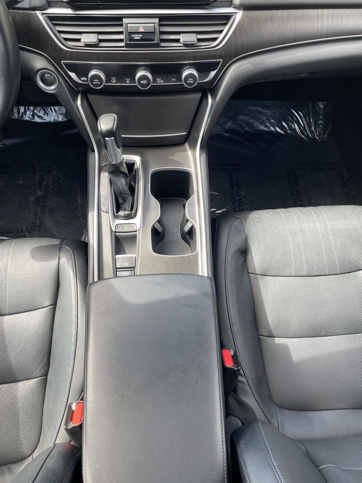 Used 2018 Honda Accord EX-L image 24