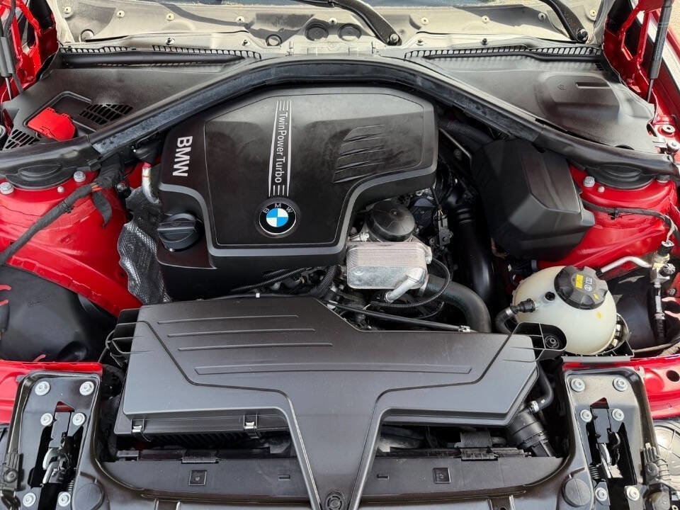 Used 2014 BMW 320i Sedan RWD image 13