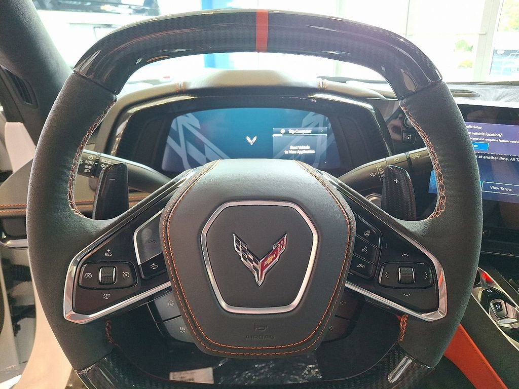 New 2025 Chevrolet Corvette Z06 w/ Stealth Interior Trim Package RWD image 16