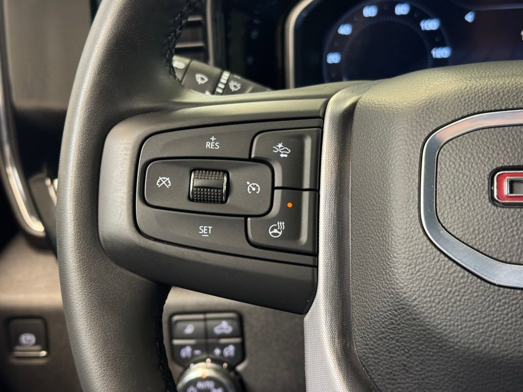 Used 2024 GMC Sierra 1500 SLE w/ Preferred Package image 32