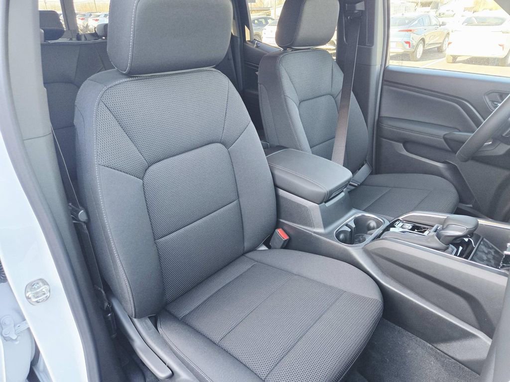 New 2026 GMC Canyon Elevation w/ Convenience Package image 16