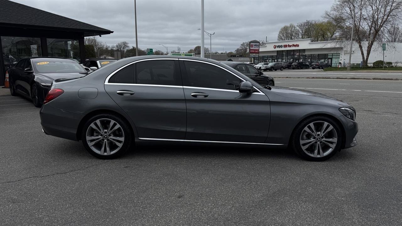 Used 2018 Mercedes-Benz C 300 Sedan image 12